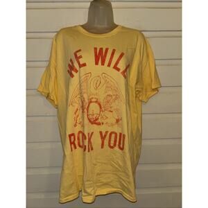Queen Official Merch 100% Cotton Short Sleeve Oversized Tshirt Size L